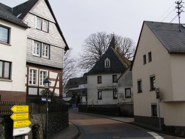 Hauptstr.