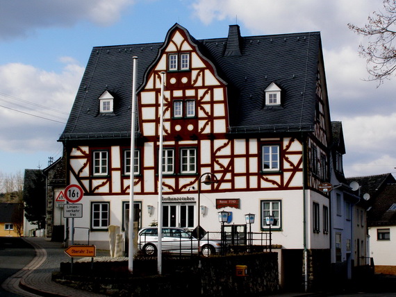 Hauptstr.