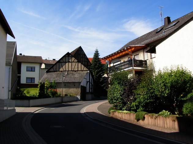 Hauptstr.