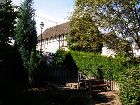 Hauptstr.